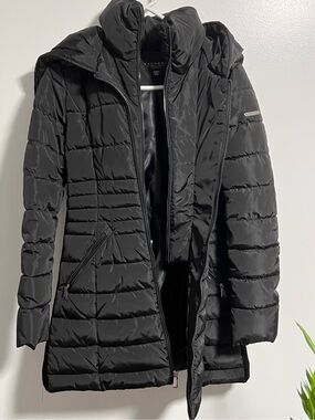 Laundry By Shelli Segal Black Quilted Hooded Puffer Jacket